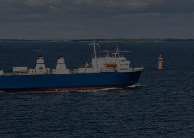 TRANSPORTE TERRESTRE Y MARÍTIMO